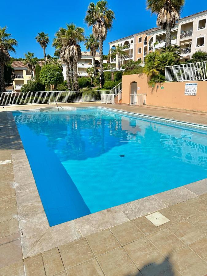 La Rascasse De Vacances Giens Hyères Exterior foto